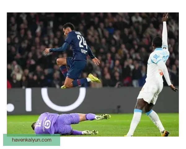 扎伊尔埃梅里传球能力持续提升，值得关注其在球队中的影响力。