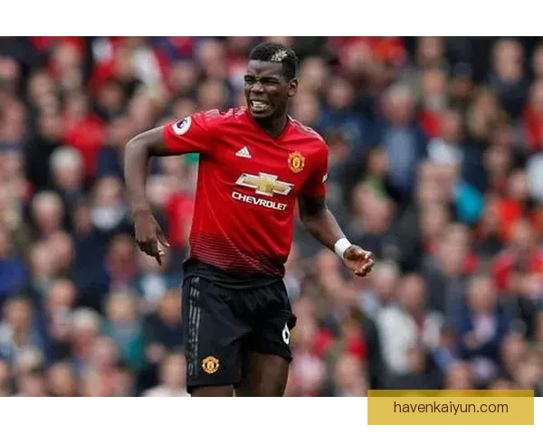 赖斯无球跑动表现稳健，持续提升中场覆盖能力